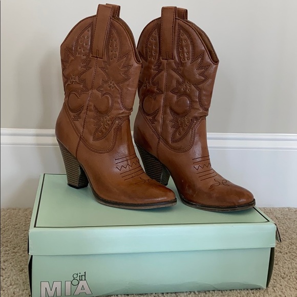 girl mia cowboy boots
